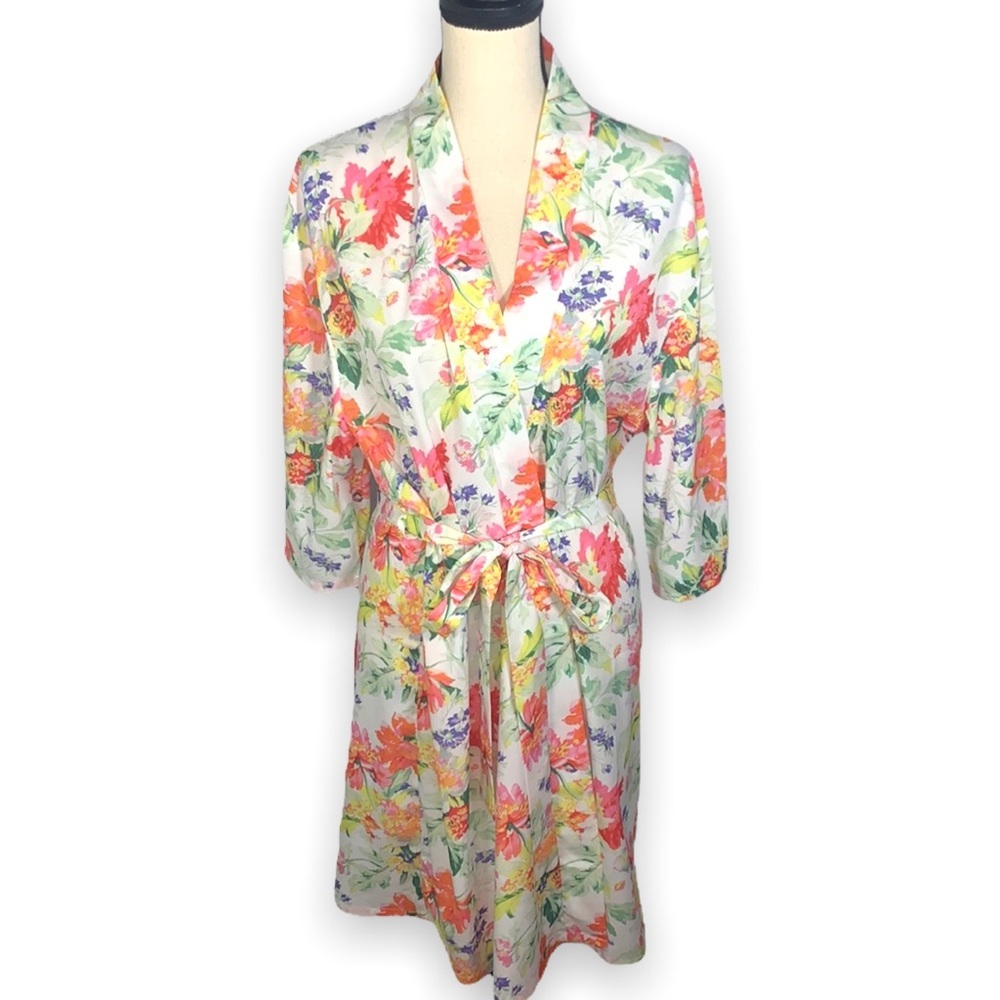 Le Rose White Floral Bridesmaid Robe Satin Feel Getting Ready Size M/L